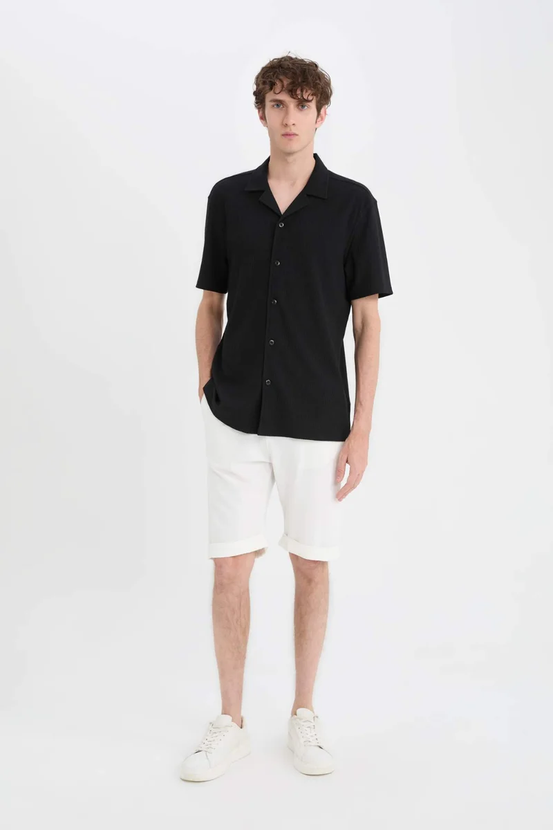 DeFacto Modern Fit Resort Neck Short Sleeve Shirt