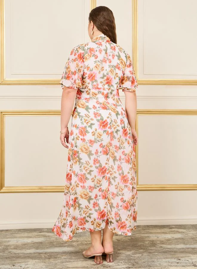 ستايلي Plus Floral Print High Neck A-Line Maxi Dress