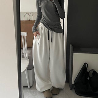 Pure Cotton American-Style Fleece-Lined Snow Sweatpants for Autumn and Winter, High-Density Loose Fit, Jogger-Style, Floor-Length, Casual Sports Pants White (silver fox velvet) - pzsku/ZA9EA761DE130D193667EZ/45/1746190936/1dcc5623-9991-4f4e-91d0-892992aa1afa