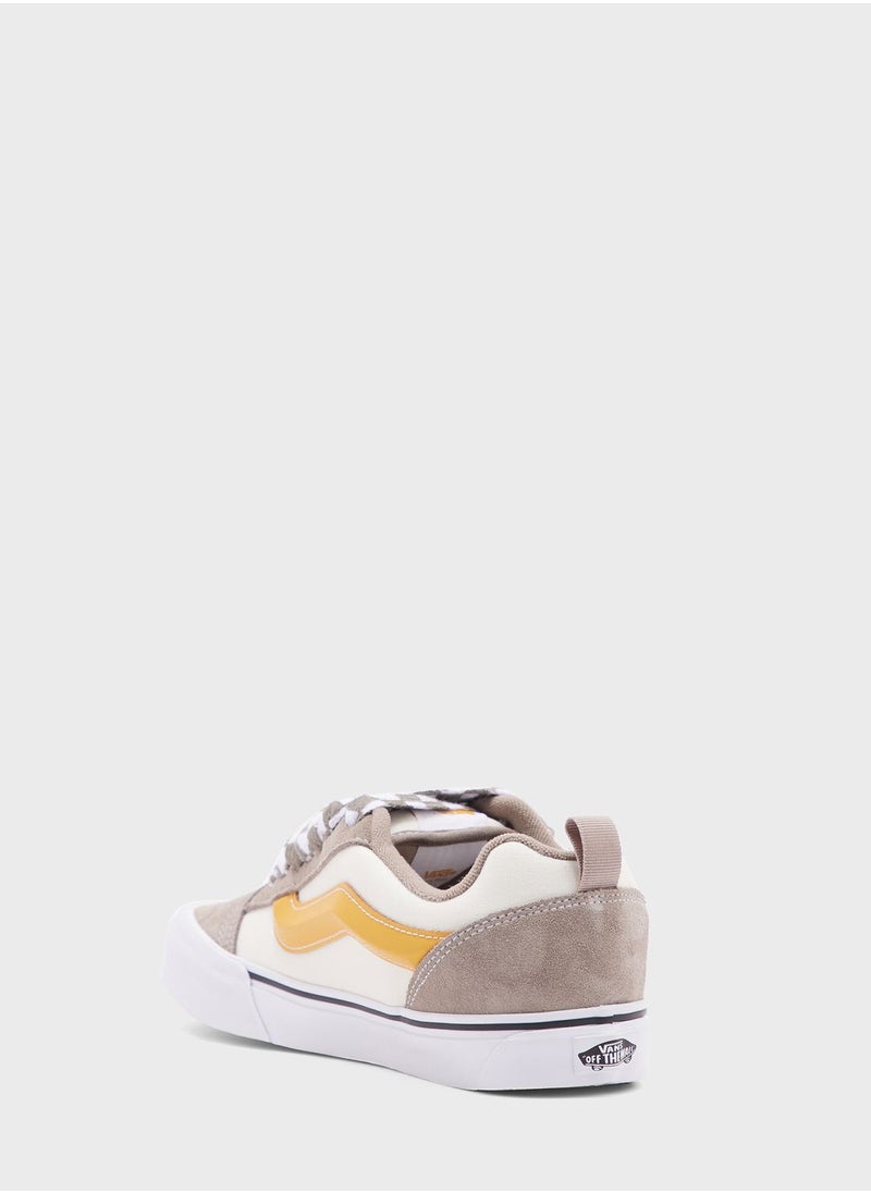 VANS Knu Skool  - Image 2