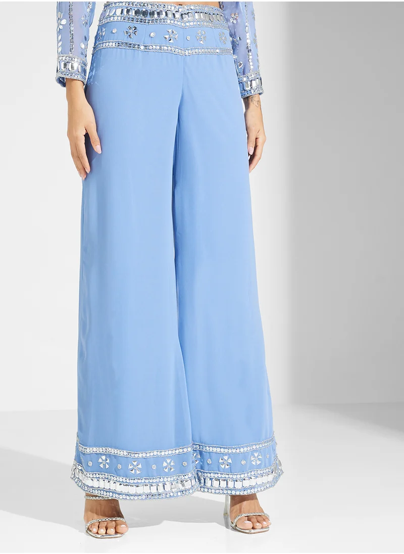 فروك اند فرل Embellished Crop Top And Trouser Set