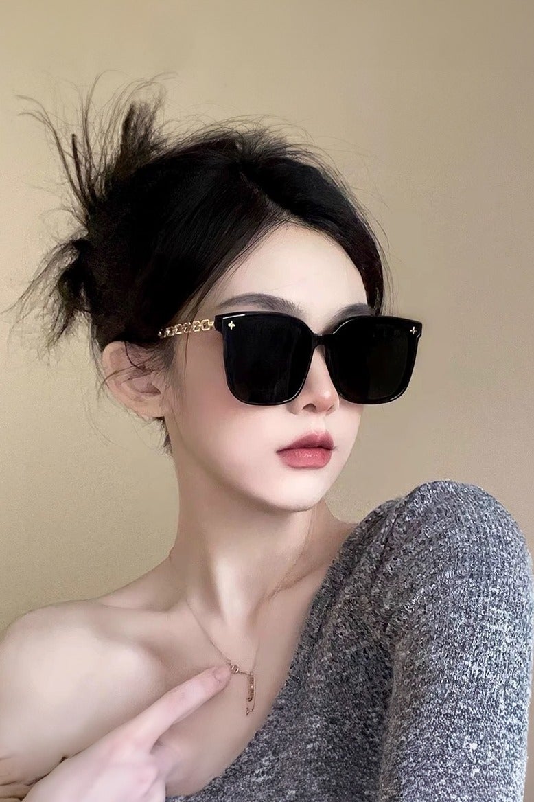  المانجا الصينية ترف كبير الإطار سلسلة الساق نظارات شمسية واقية من الشمس ، uv400 النظارات الشمسية العصرية ، ومناسبة للسفر في الهواء الطلق مع الشارع بالرصاص - Image 2