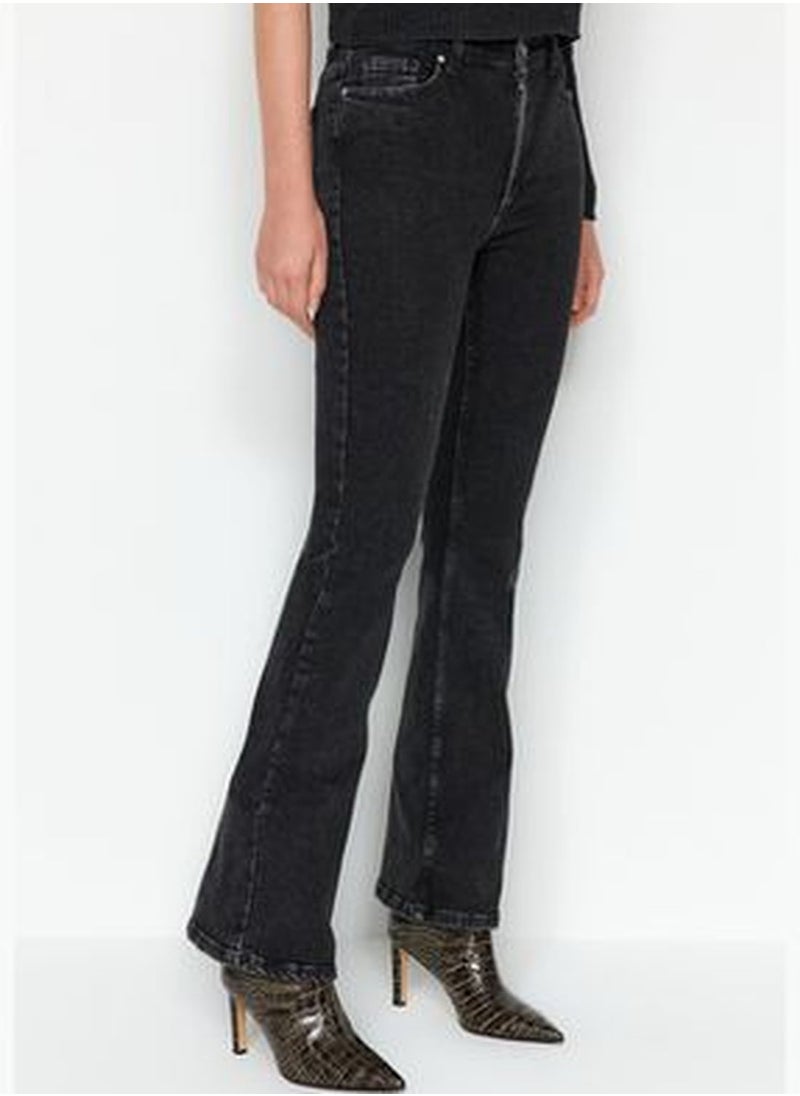 trendyol Black High Waist Flare Jeans TWOAW24JE00140  - Image 5