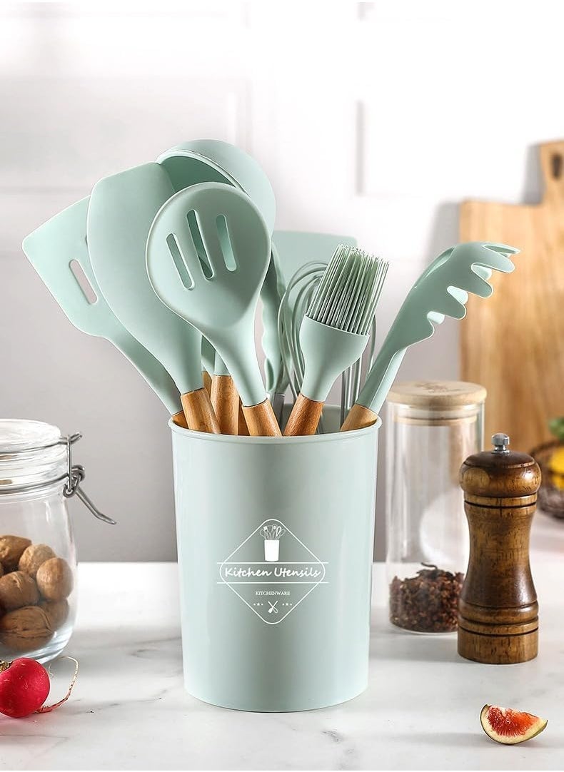Silicone cookware set with non-stick surface 12 pieces ( Green )