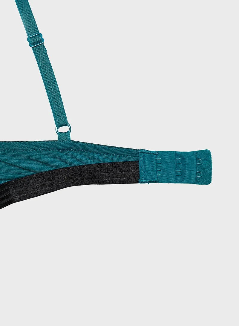 La Senza Lace Detail Plunge Bra