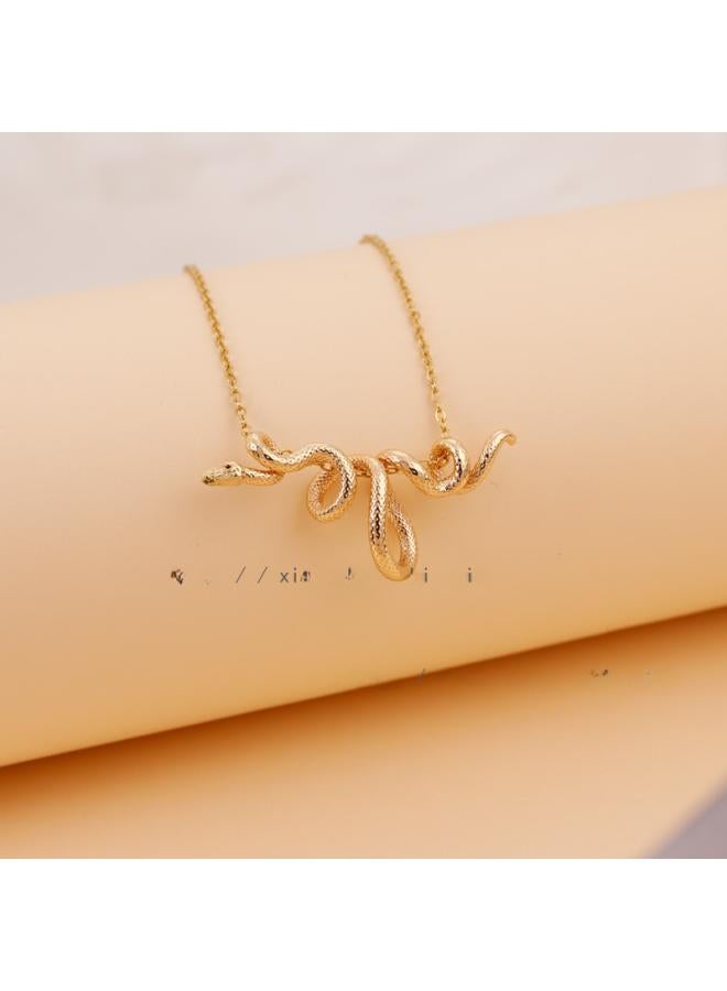 Winding Snake Necklace Cold Style Design Sense Snake Pendant Niche Creative All-match Clavicle Chain 