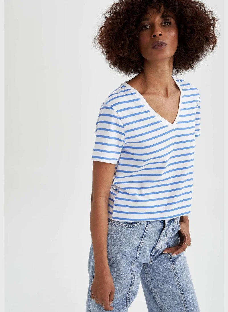 DeFacto Woman Knitted Regular Fit V Neck Short Sleeve T-Shirt