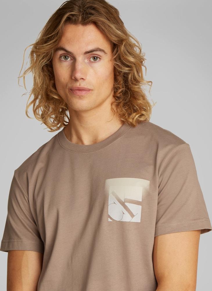 Calvin Klein Jeans - Monogram Print Crew Neck T-Shirt - Image 1