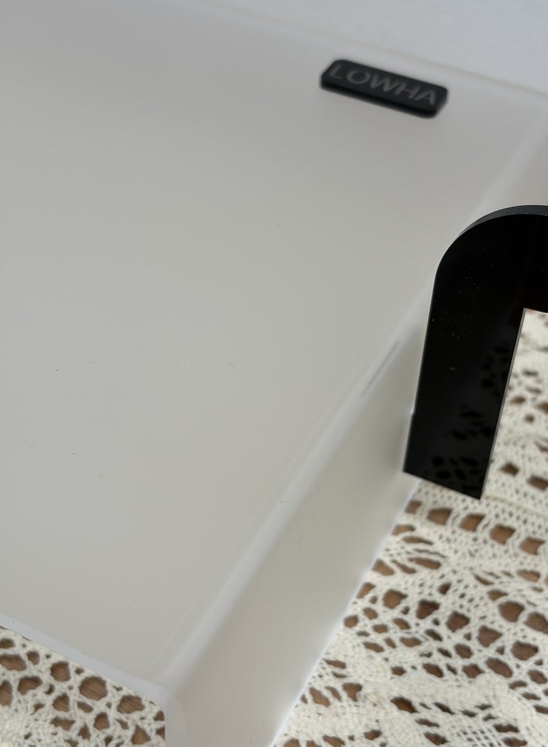 LOWHA Acrylic Decorative Serving Tray Stand with Ramadan Crescent Moon Design - Image 5