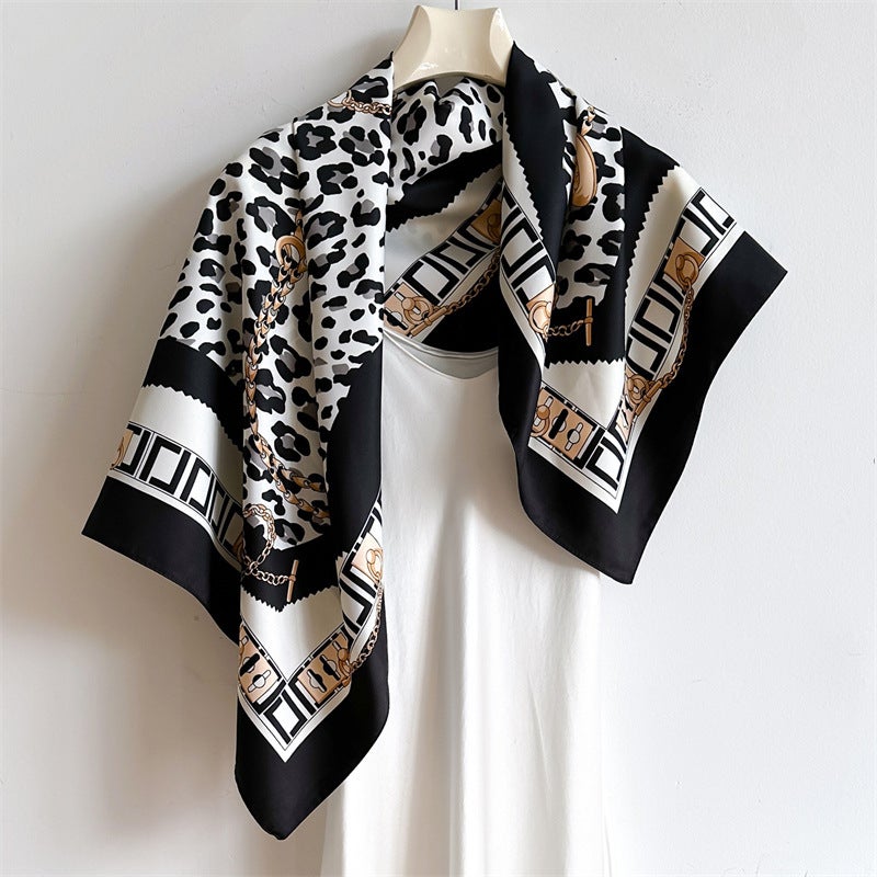Fashionable leopard print elegant scarf 90cm twill square scarf simple chain advanced scarf all-matching shawl autumn and winter scarf - Image 3