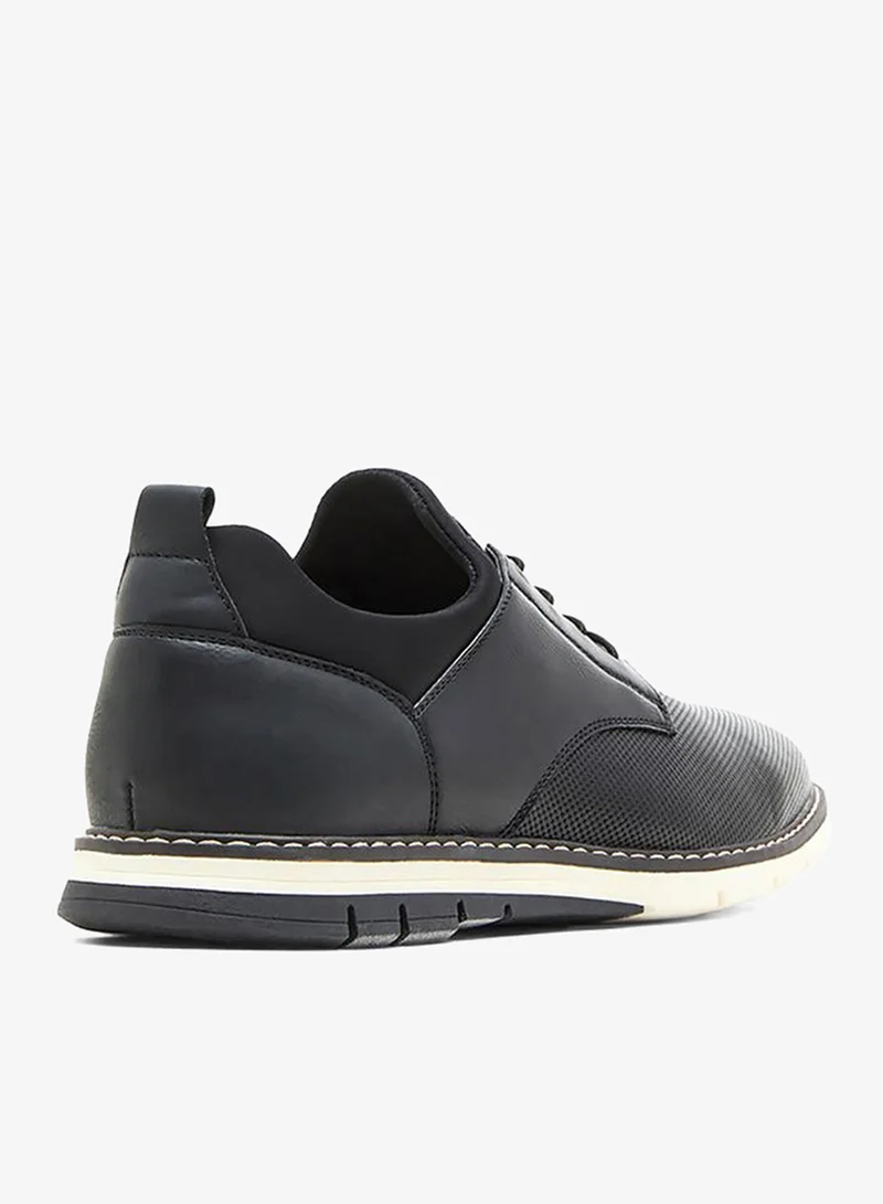 ستيف مادن Mlyddon Men's Black Shoes