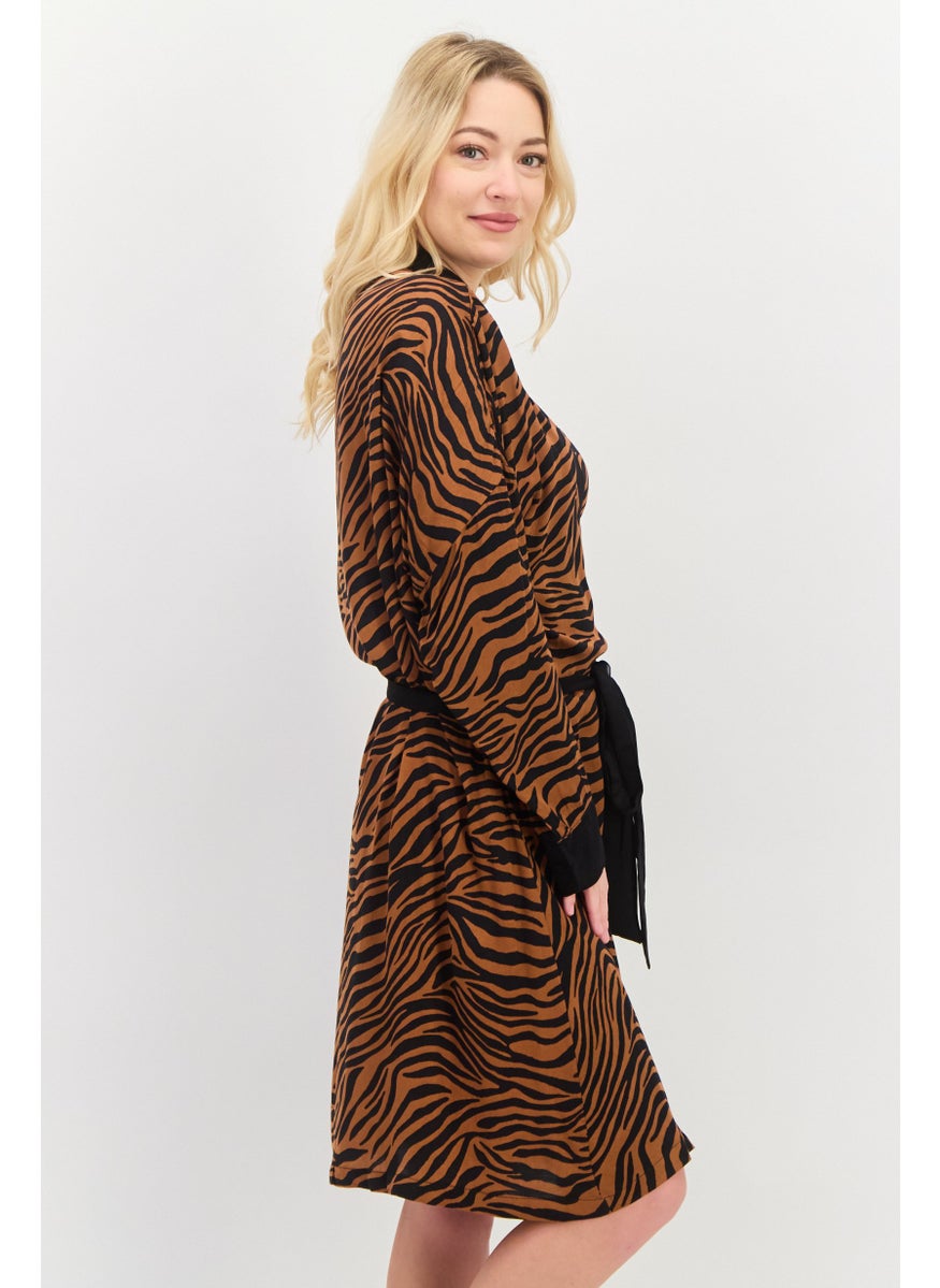 Marilyn Monroe - Women Belted Tiger Pattern Night Robe, Brown - Image 1