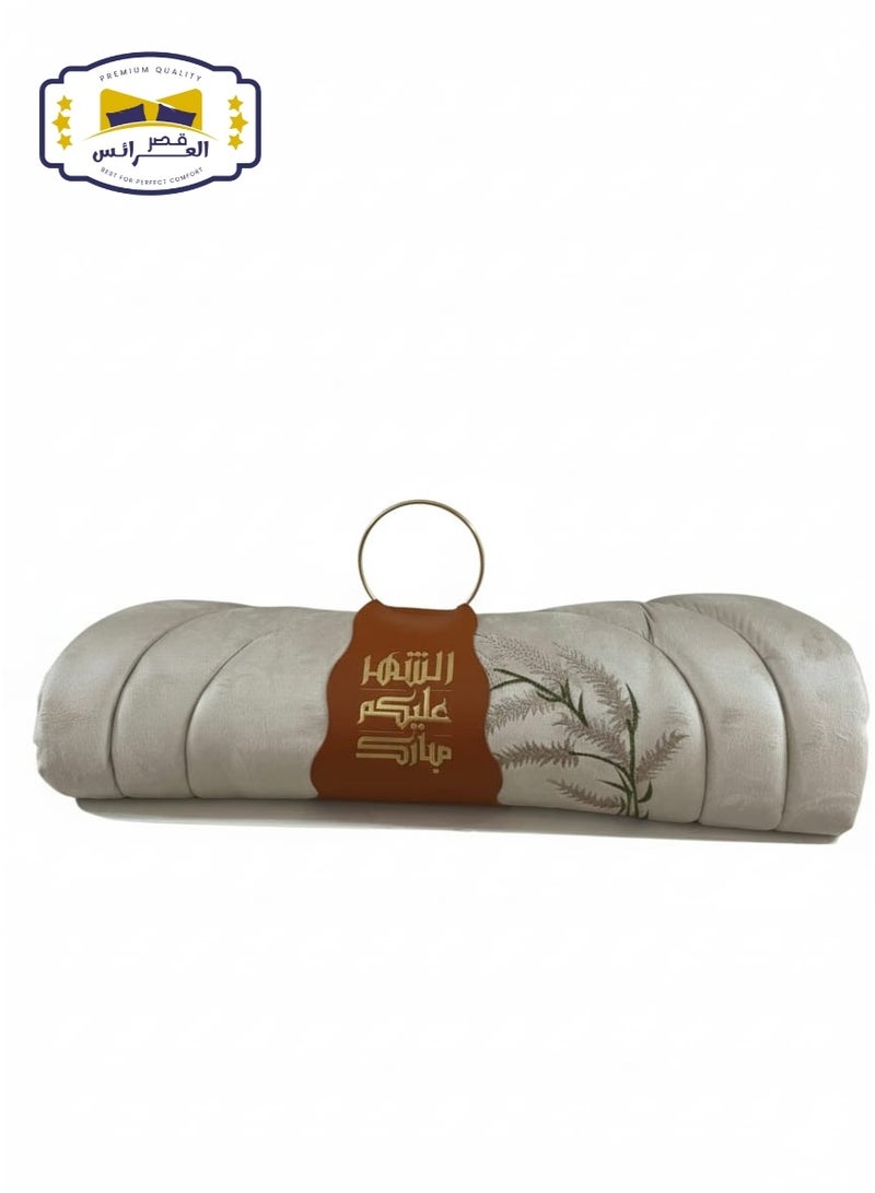 2 cm thick Asfan prayer rug with luxurious embroidery and a matching strap - Image 1