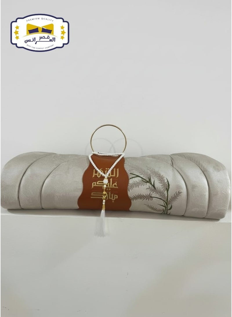 2 cm thick Asfan prayer rug with luxurious embroidery and a matching strap - Image 2