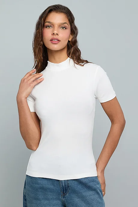 R&B Ribbed Top With High Neck and Long Sleeves