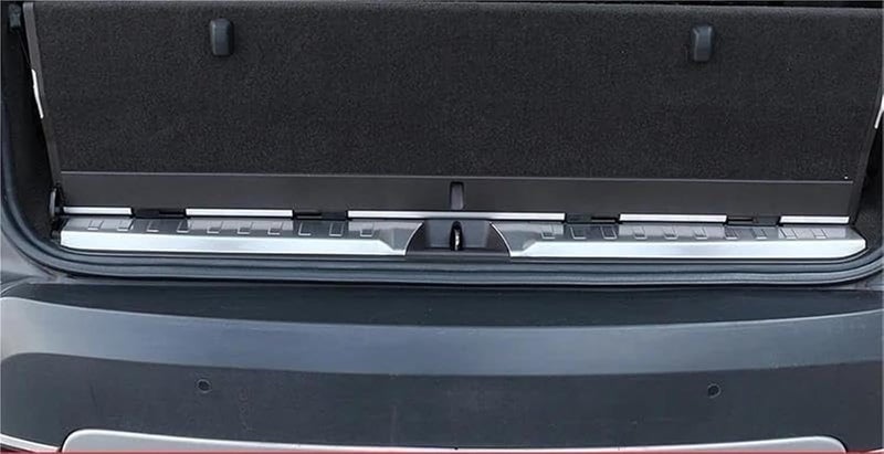 Vuzmode Rear Bumper Protector for Discovery 5 - Image 2