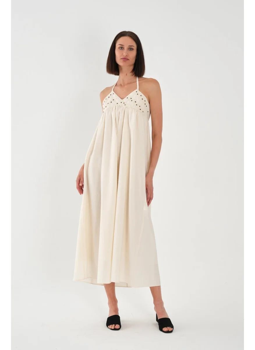 الكسندر جاردي Alexandergardi Halter Neck Embroidered Detail Maxi Dress