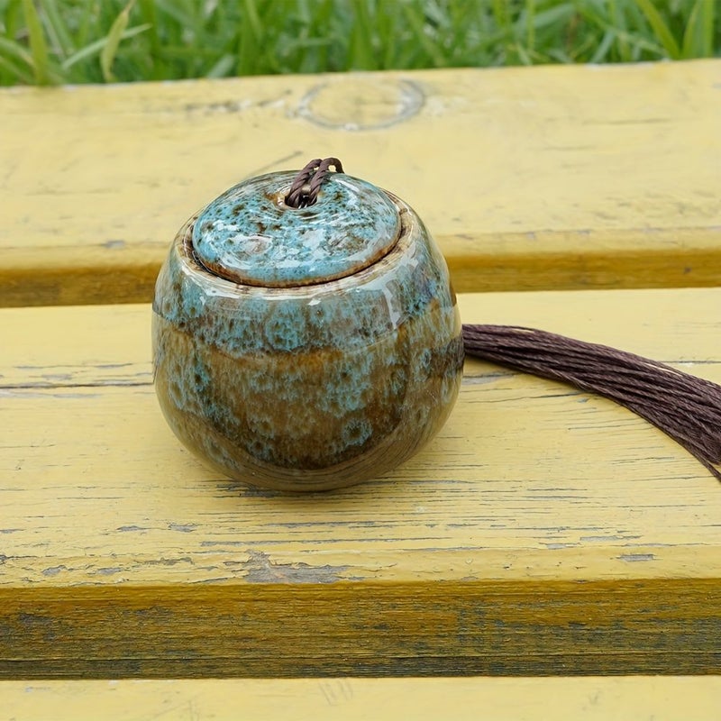 Exquisite Ceramic Portable Ashtray Small Smoke Eliminating Sand Desktop Car - Image 5