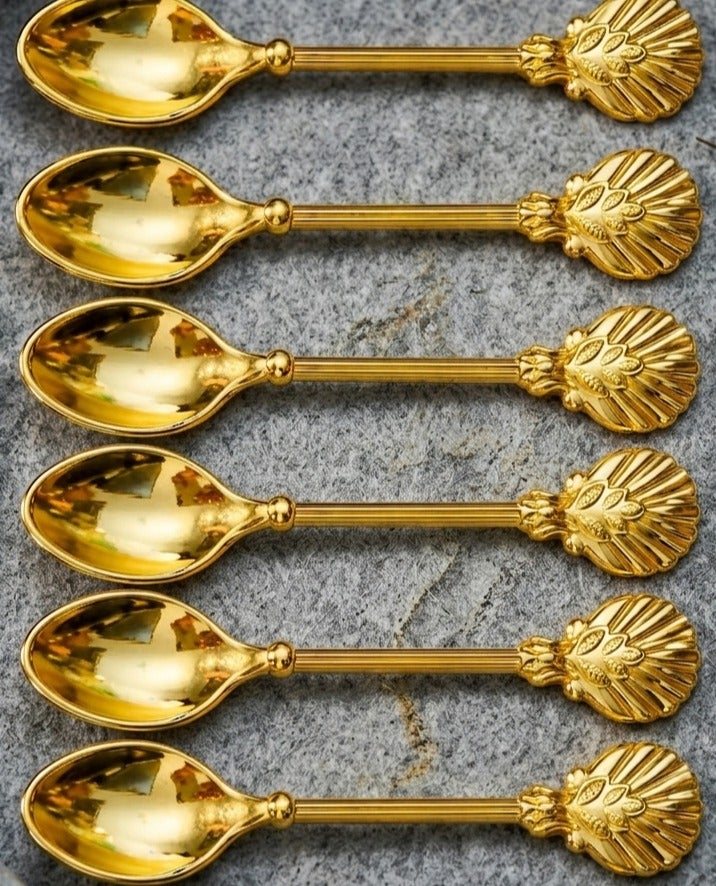 Premium 6-Piece Golden Stainless Steel Dessert and Tea Spoons Set - Vintage Royal Espresso Miniature Spoons with Carved Shell Handle Design - Image 2