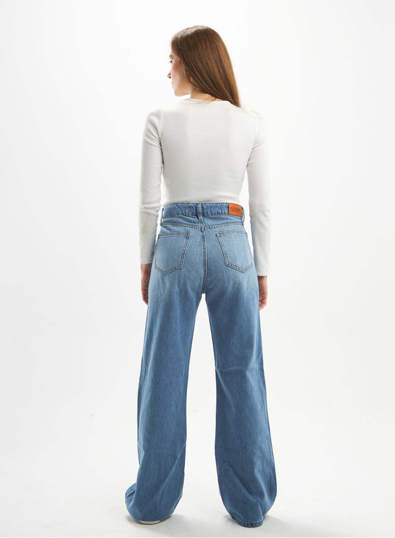 CIZARO High-Waist Light Wash Degrade Ripped Straight Wide Leg Jeans. - Image 3