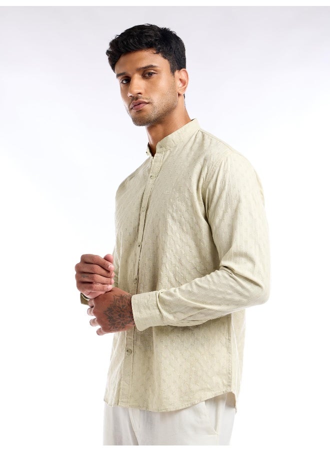 Beyoung Cream Mandarin Collar Shirt for Men  - Image 3