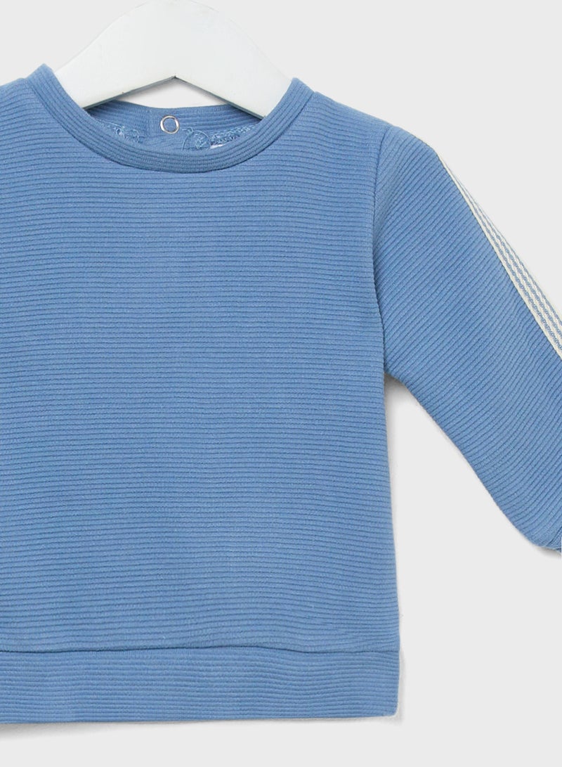 نيم ات سويت شيرت أساسي للأطفال - Image 3