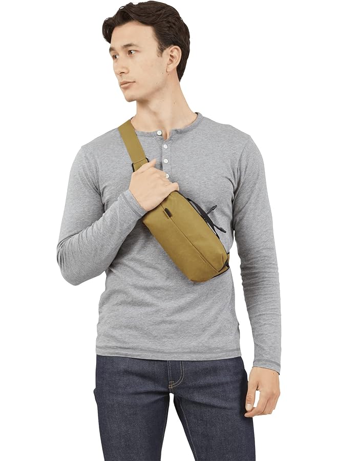 THULE Aion Sling Bag Nutria - Image 4