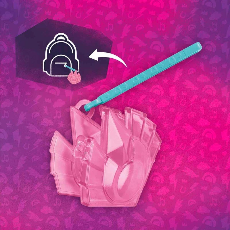 My Little Pony: Make Your Mark Cutie Magic Zipp Storm - 3-Inch Hoof to Heart with Surprise Accessories, for Kids Ages 5 and Up - Image 2