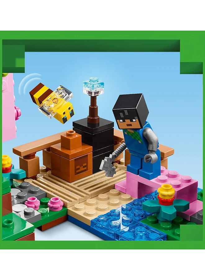 ليغو لعبة حديقة أزهار الكرز 21260 من ®LEGO® Minecraft