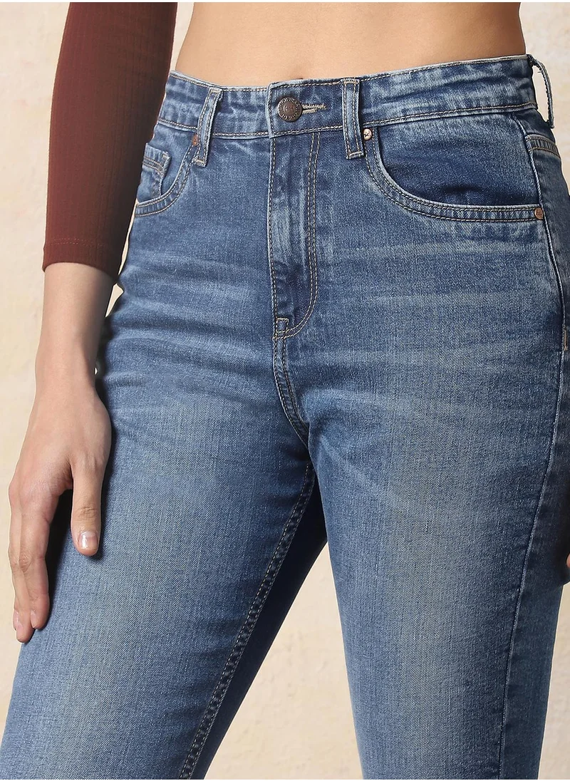 هاي ستار Stay effortlessly stylish with this comfortable Blue Skinny Fit Jeans Washed design crafted from 80% Cotton, 18% Polyester,2% Spandex with Button closure.