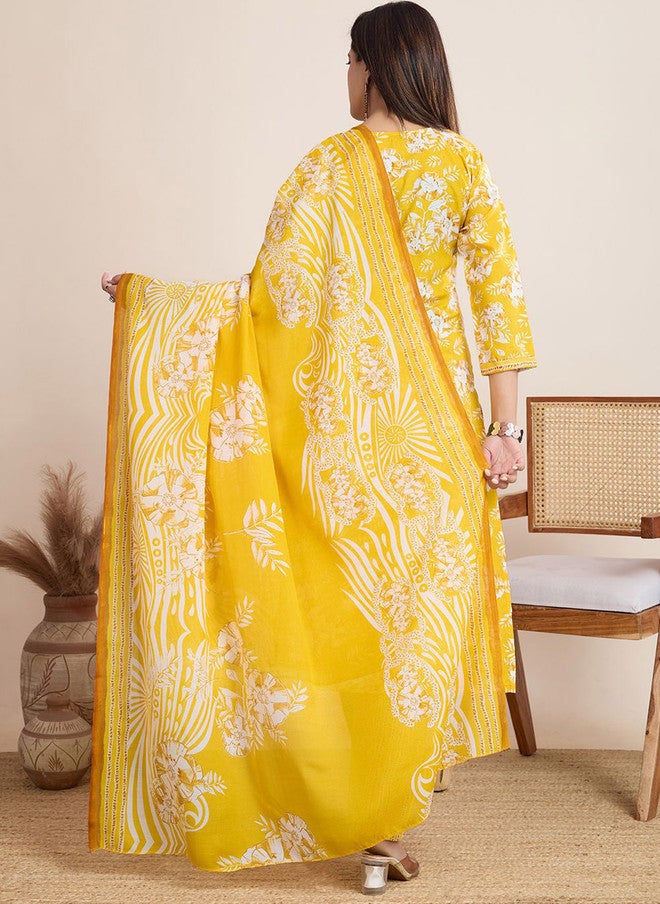 Women Basket Floral Printed Yellow Kurta Set with Trousers and Dupatta for Women - Image 5