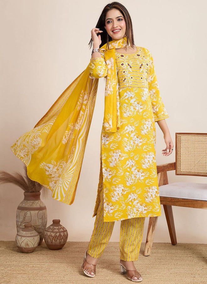 Women Basket Floral Printed Yellow Kurta Set with Trousers and Dupatta for Women - Image 3