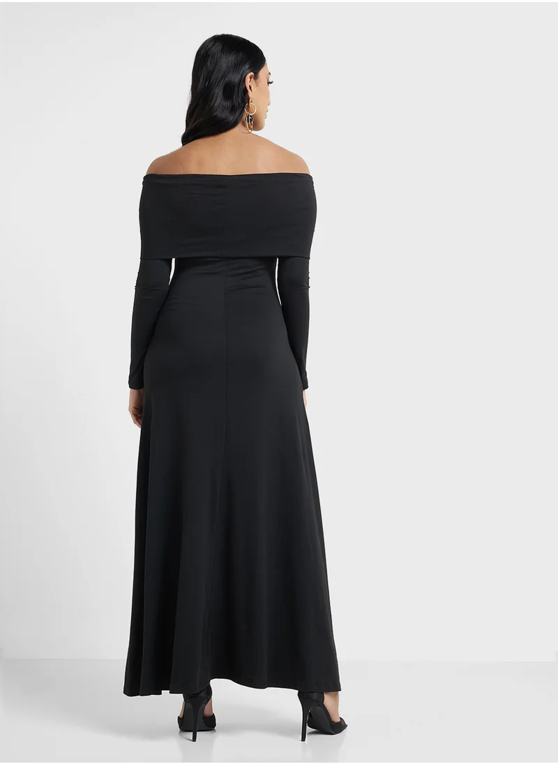 ايلا ليمتد اديشن Off Shoulder Dress