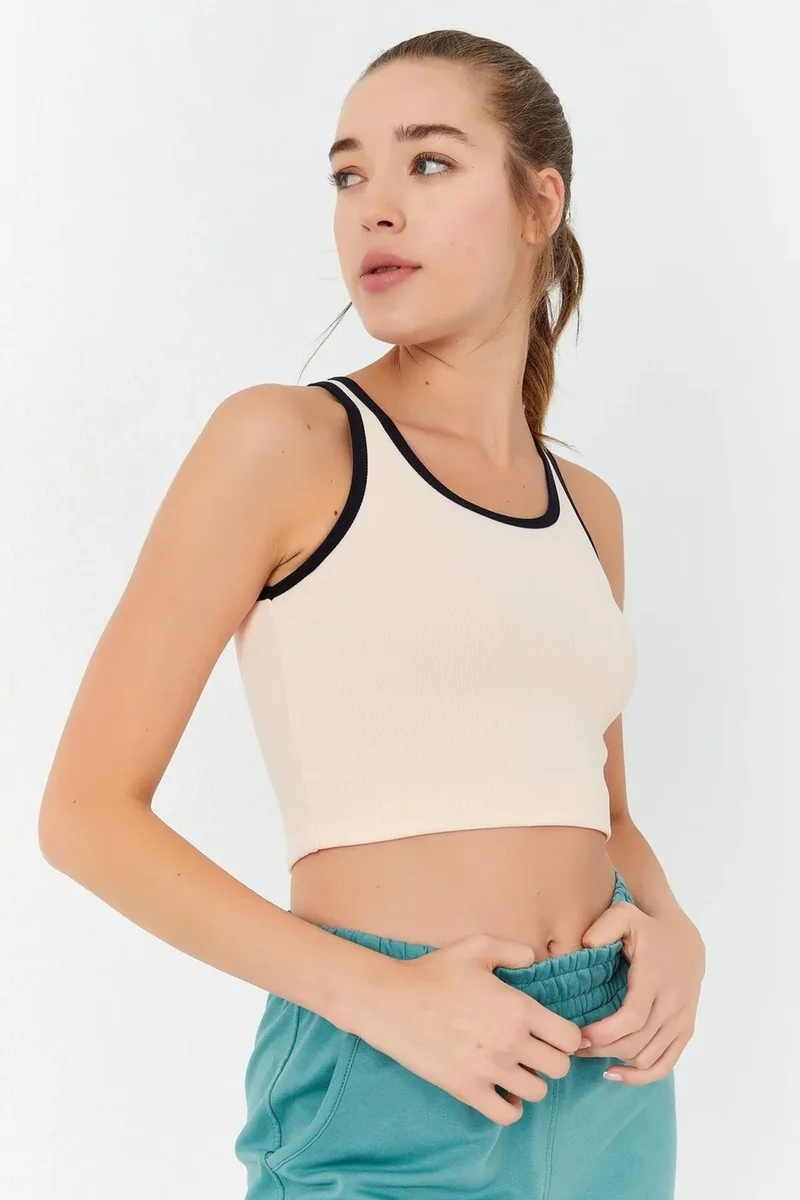 تومي لايف TOMMY Ribbed Sleeveless Crop Top
