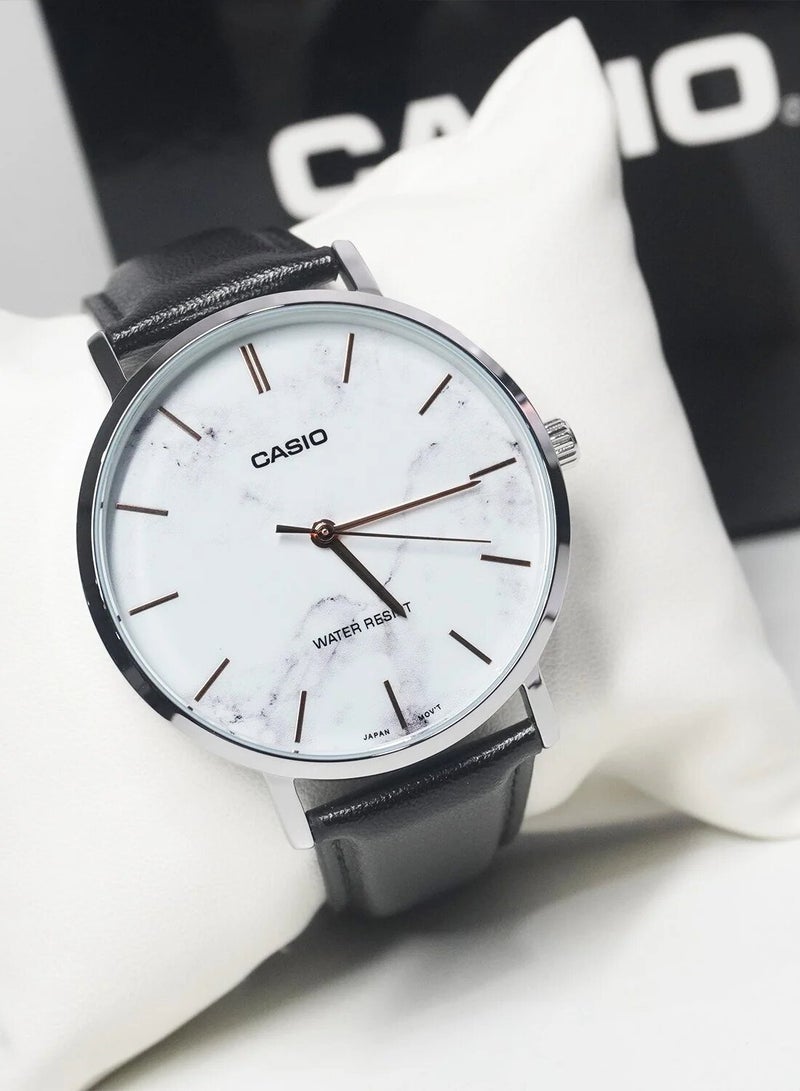 كاسيو ساعة رجالية انالوج بسوار جلدي مقاومة للماء - MTP-VT01LM-7AUDF - Image 2