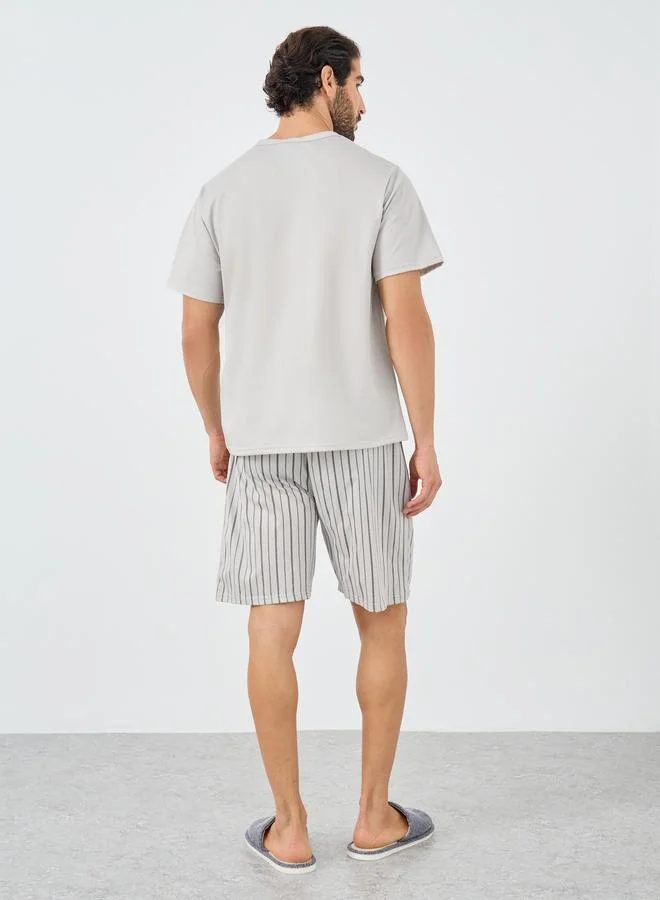 Styli Styli Solid Pocket Detail T-Shirt and Striped Shorts Set