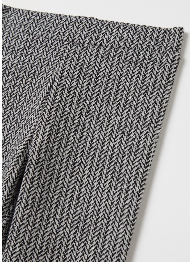 او في اس ليغينغز مطاطية بنقوش - Image 3