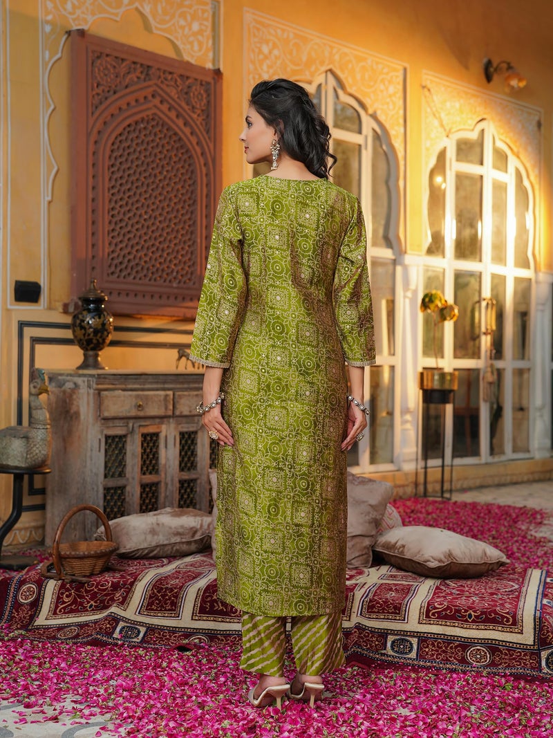 Vaamsi Women's Green Silk Blend Embroidered Straight Ethnic Motifs Kurta Trousers With Dupatta Set | Daily Straight Kurta Set For Women | Embroidered Salwar Suit For Women (SKSKD3122, XL) - Image 4