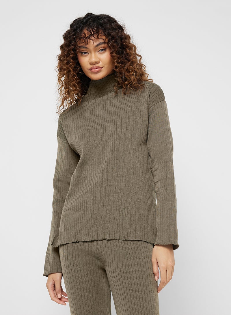 جينجر طقم بيجامة نسائي محبوك بياقة عالية - Image 3