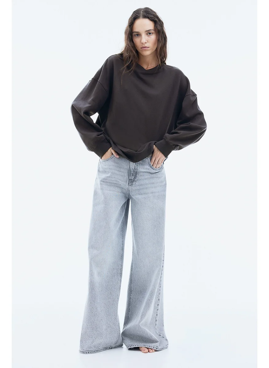 اتش اند ام Oversized Sweatshirt