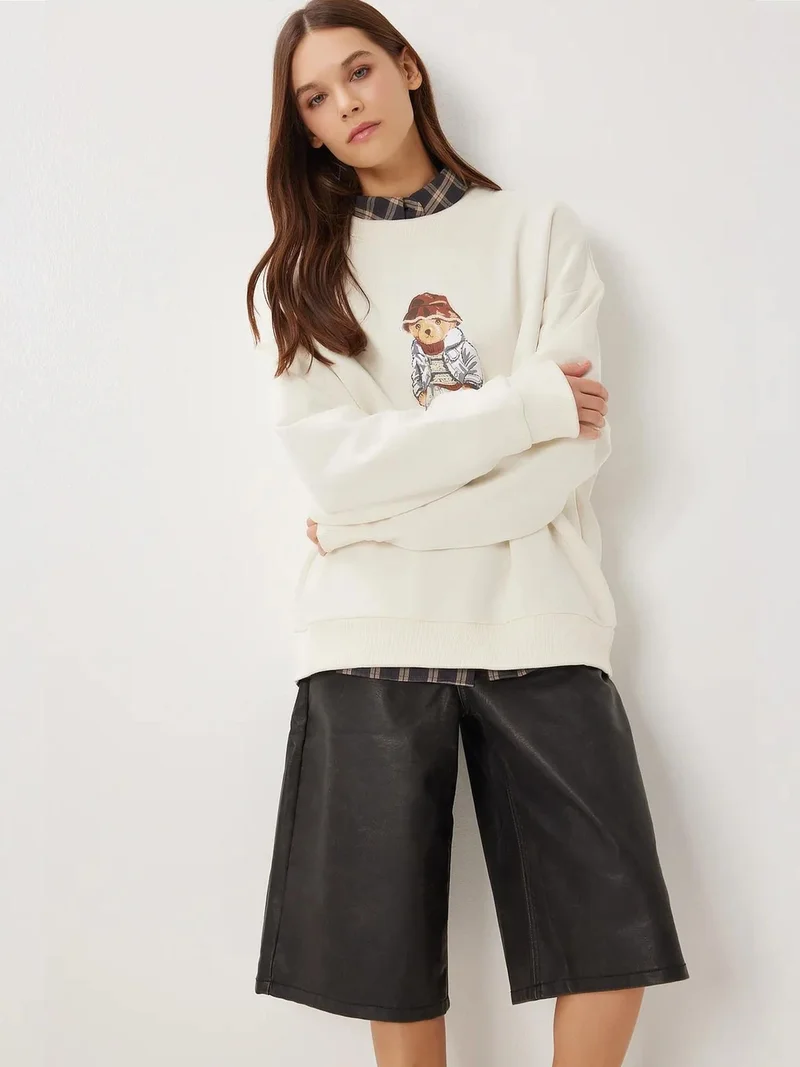 إسطنبول الساحرة ISTANBUL Oversized Crew Neck Sweatshirt with Print Detail