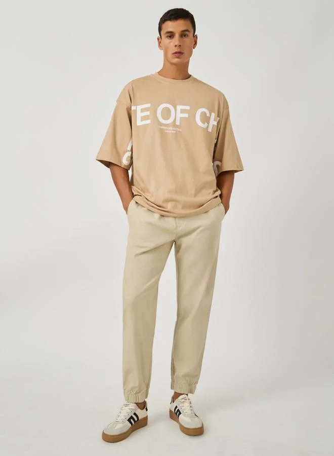 Styli Styli Solid Relaxed Fit Elasticated Cuffed Joggers with Drawstring