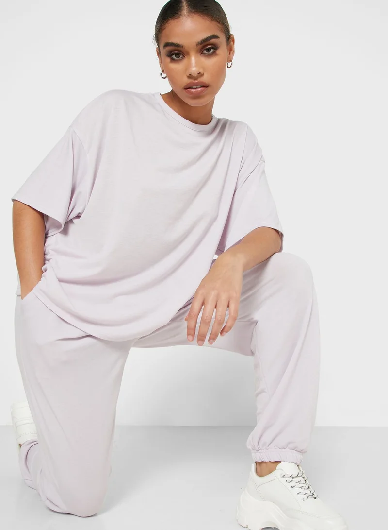 Missguided Petite Oversized T-Shirt & Jogger Set