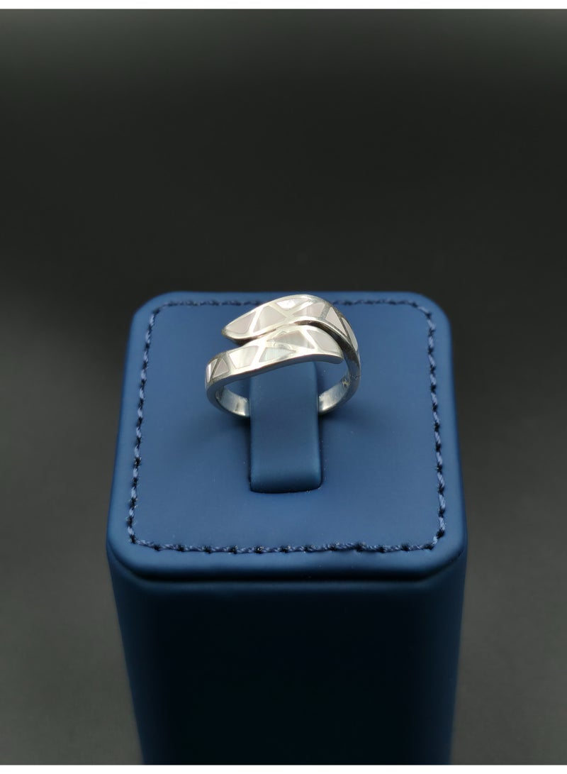 Kanira Premium 925 Sterling Silver Pearl Inlay Leaf Ring for Women - Premium Paua Shell Abstract Cutout Wing Statement Fashion Cocktail Ring | KANIRA | Size 8 - Image 2