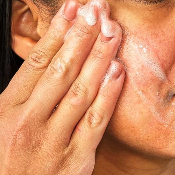 Aveeno Calm + Restore Redness Relief Foaming Cleanser, Daily Facial Cleanser With Calming Feverfew to Help Reduce the Appearance of Redness, Hypoallergenic & Fragrance-Free, 6 fl. oz - Image 3