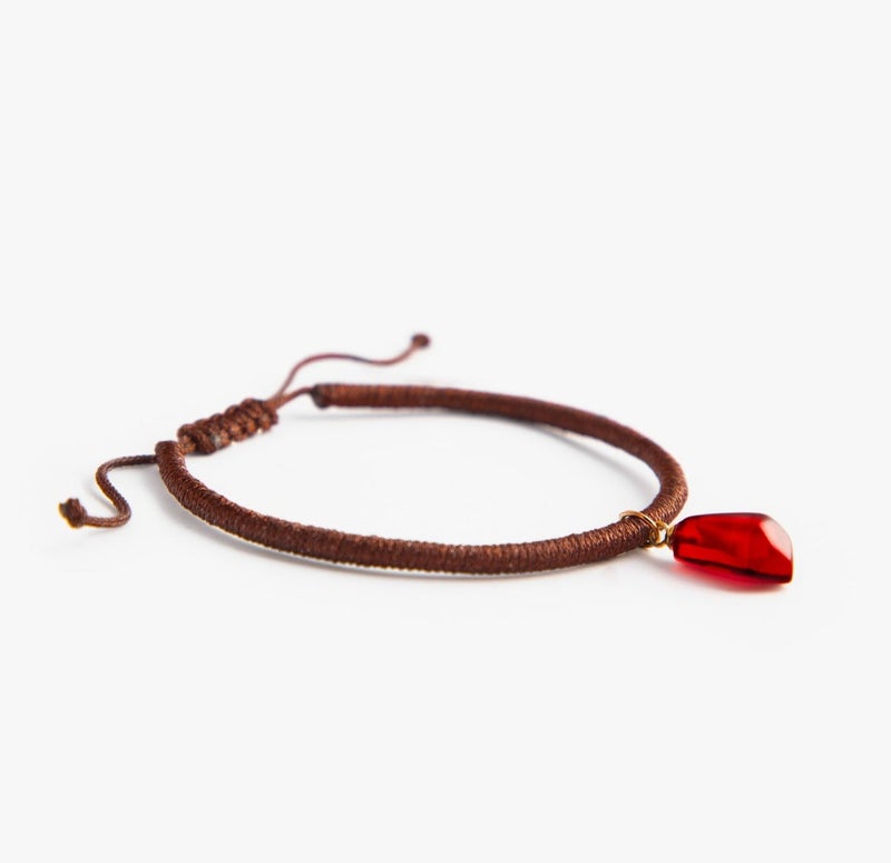 Minza “Red Mocha” Women’s Gold Bracelet, Pure 18K Gold Charm & Pomegranate Resin Plaque, Handmade Hemp Cord Bracelet, Adjustable Sliding Knot, Jewelry for Casual & Special Occasion. - Image 4