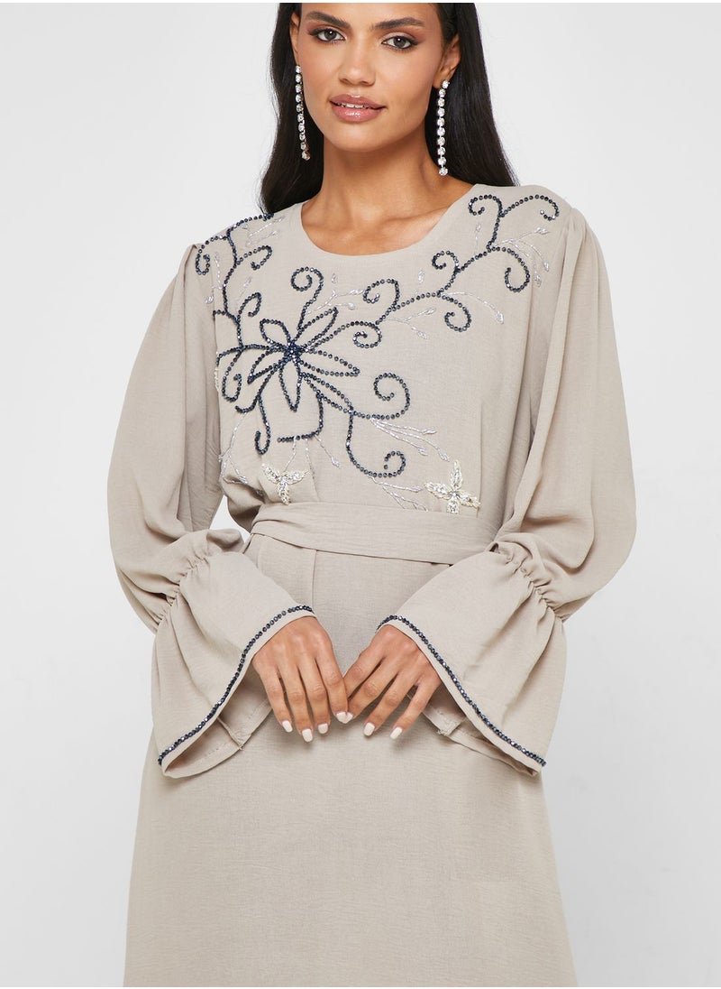 hayas closet - Embellished Belted Jalabiya - Image 1