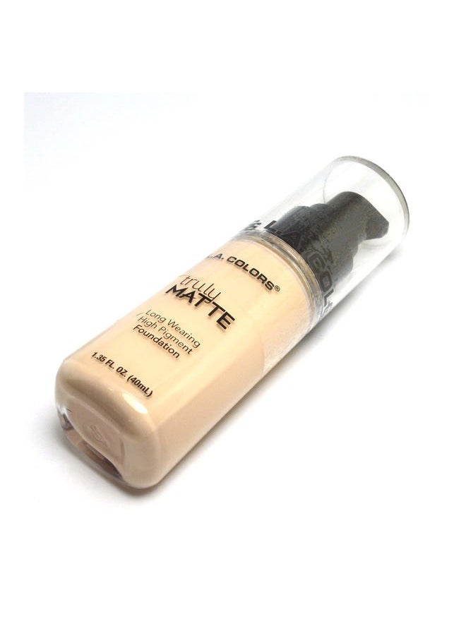 LA Colors - 1 L.A. Colors [ CLM351 Porcelain ] Truly Matte Liquid Foundation Powder Like Finish + Free Zipper Bag - Image 1