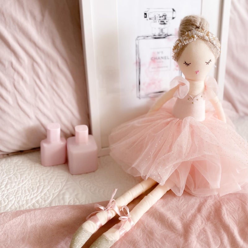 MON AMI Belle The Ballerina Stuffed Doll – 22”, Plush Ballerina Doll for Girls, Use as Toy or Room Decor - Image 4