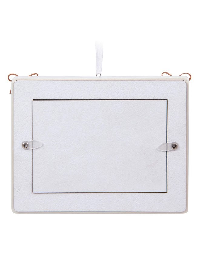 هولمارك إطار صور من البورسلين لزينة عيد الميلاد التذكارية من Hallmark لعام 2020 وتاريخها يستحق الانتظار - Image 2